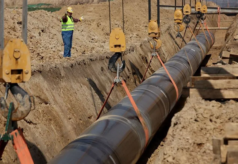 Gas pipeline work